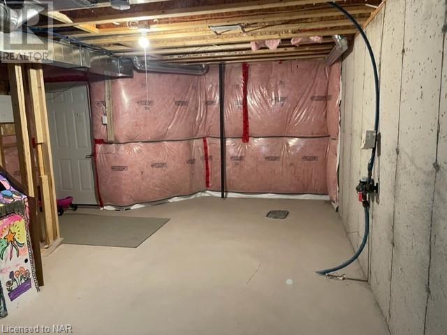 32 Ellis Avenue, St. Catharines, Ontario  L2P 0E6 - Photo 13 - 40474904