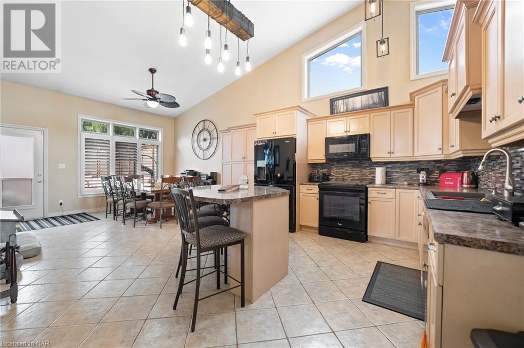 4015 Weinbrenner Road, Niagara Falls, Ontario  L2G 7X9 - Photo 13 - 40481851