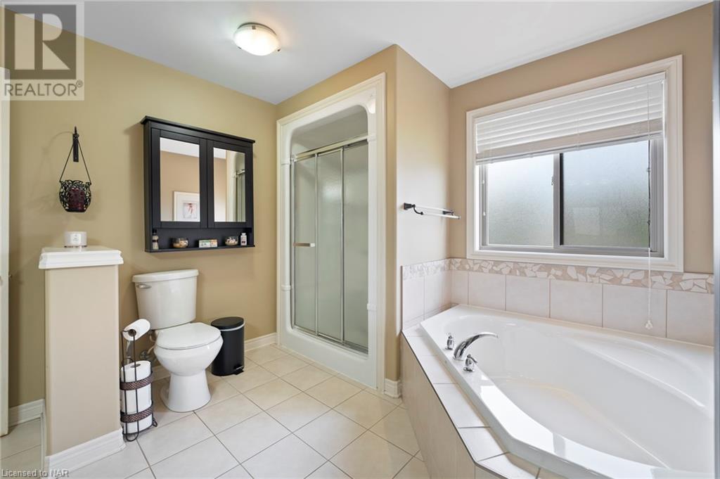 4015 Weinbrenner Road, Niagara Falls, Ontario  L2G 7X9 - Photo 23 - 40481851