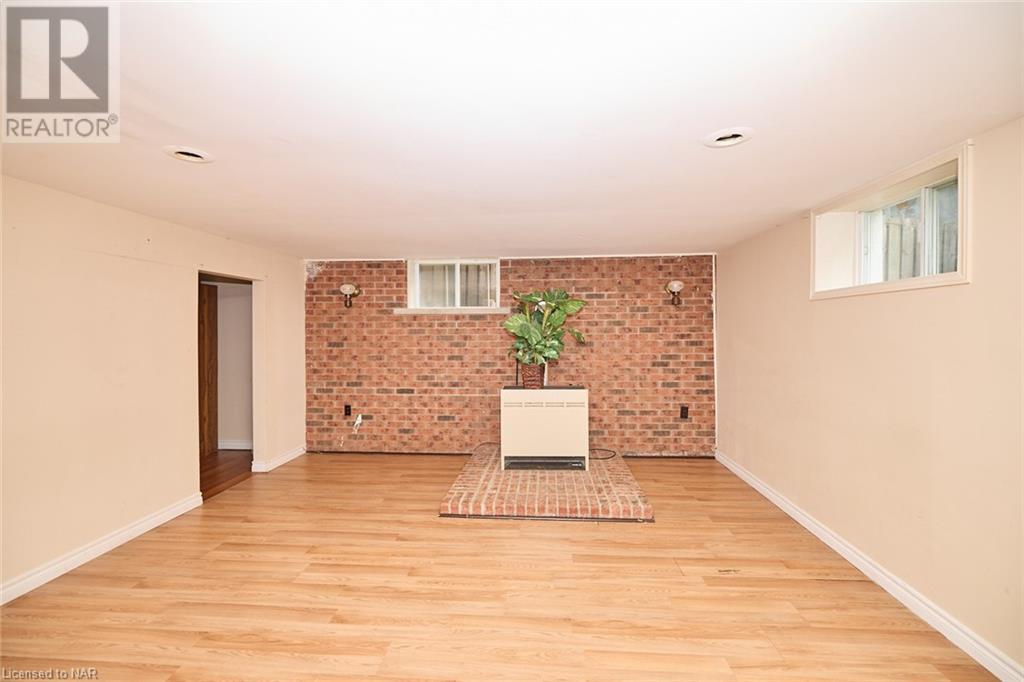 2632 Portage Road, Niagara Falls, Ontario  L2J 2J3 - Photo 20 - 40482547
