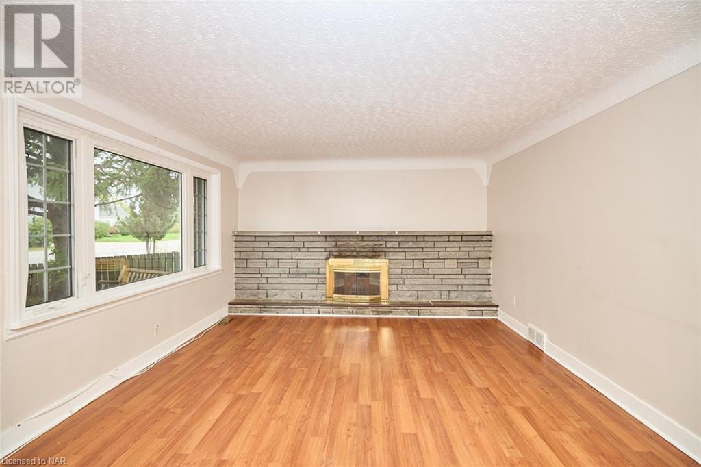 2632 Portage Road, Niagara Falls, Ontario  L2J 2J3 - Photo 7 - 40482547