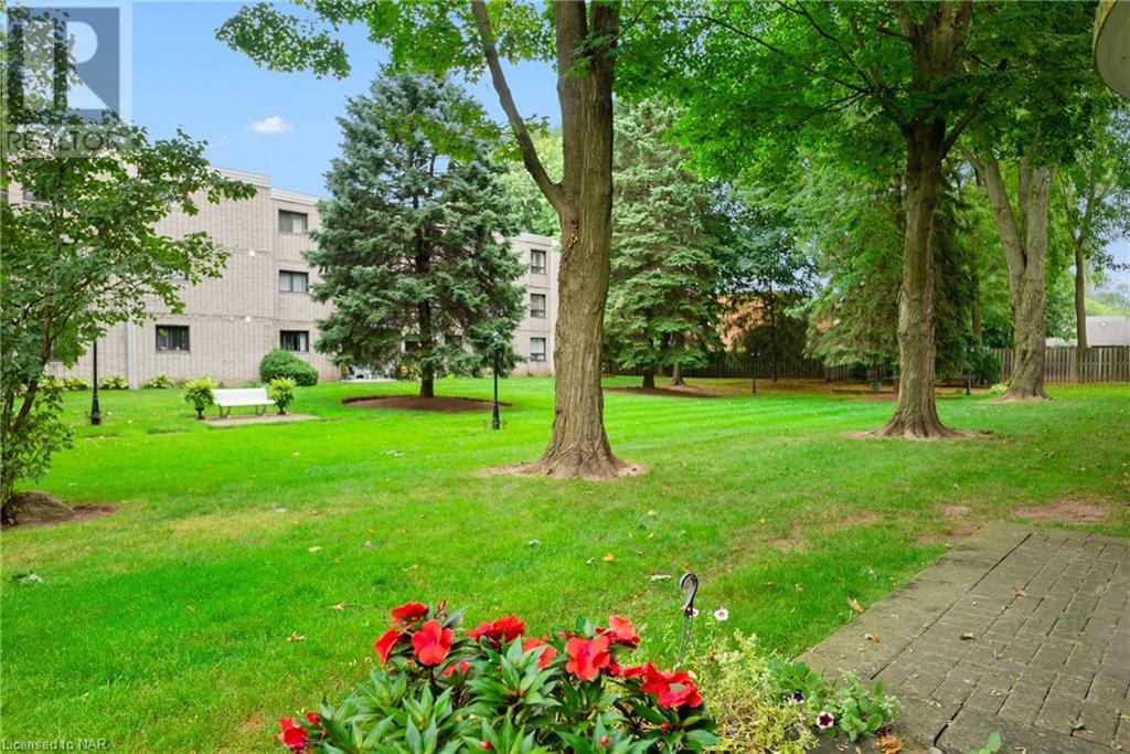 4658 Drummond Road Unit# 111, Niagara Falls, Ontario  L2E 7E1 - Photo 24 - 40480888