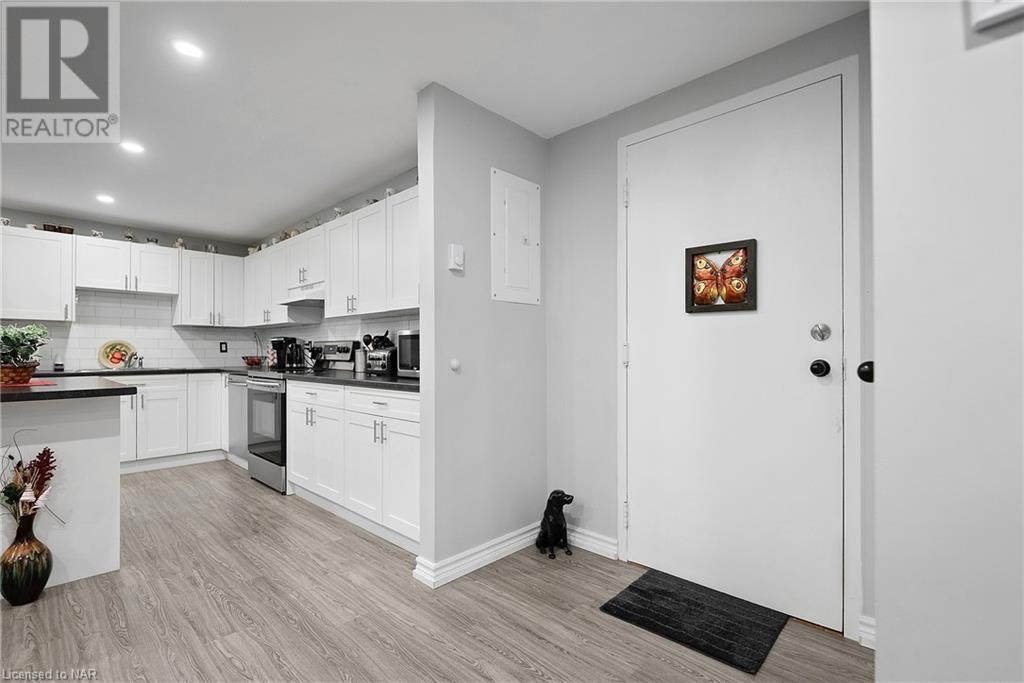 4658 Drummond Road Unit# 111, Niagara Falls, Ontario  L2E 7E1 - Photo 9 - 40480888