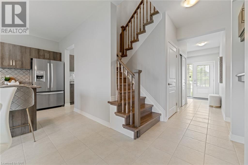 137 Lametti Drive, Fonthill, Ontario  L0S 1E6 - Photo 24 - 40483369