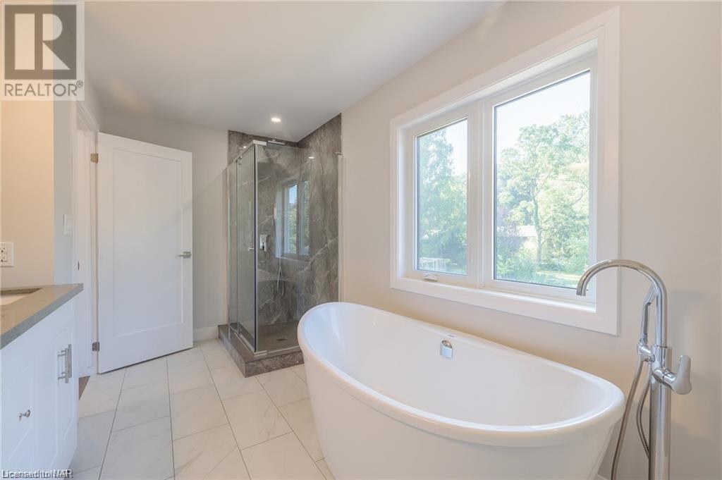 18 Glenbarr Road, St. Catharines, Ontario  L2T 1Y3 - Photo 27 - 40482288