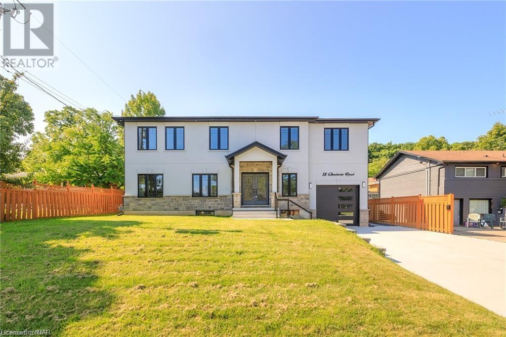 18 Glenbarr Road, St. Catharines, Ontario  L2T 1Y3 - Photo 3 - 40482288