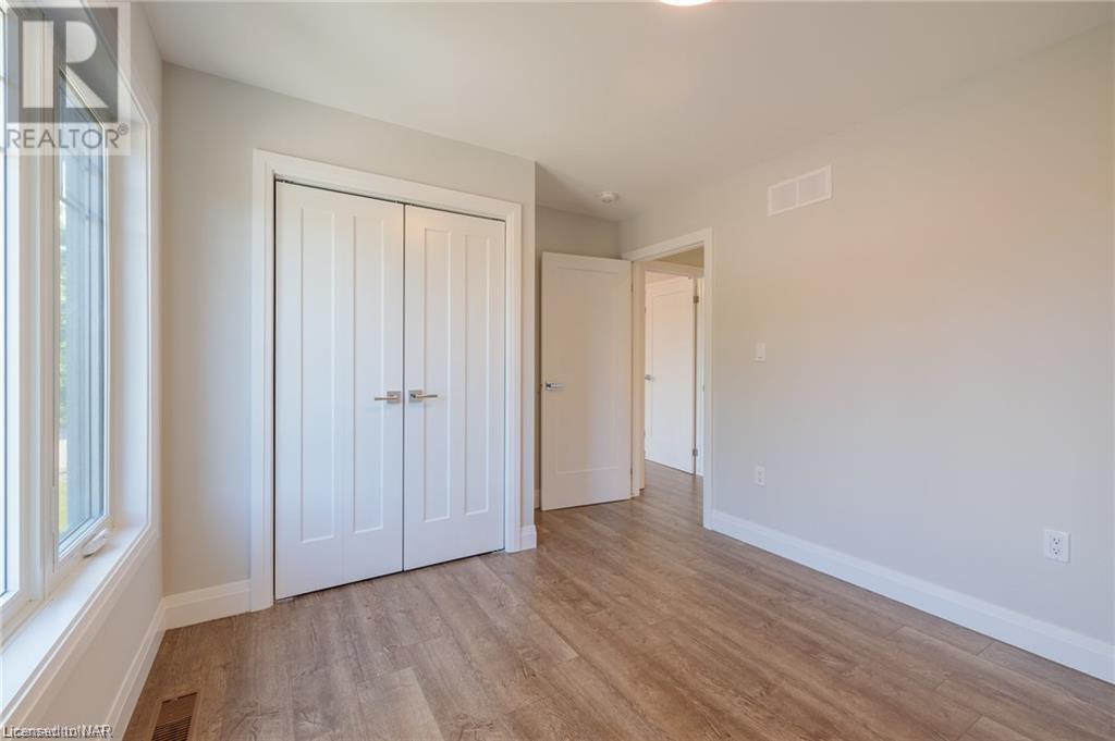 18 Glenbarr Road, St. Catharines, Ontario  L2T 1Y3 - Photo 31 - 40482288