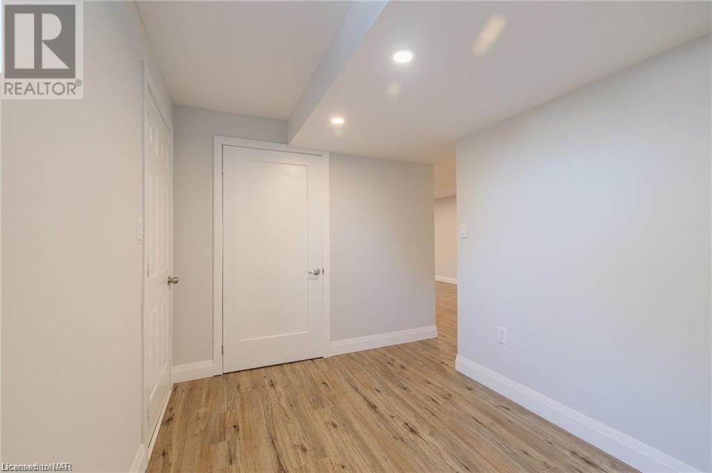 18 Glenbarr Road, St. Catharines, Ontario  L2T 1Y3 - Photo 40 - 40482288