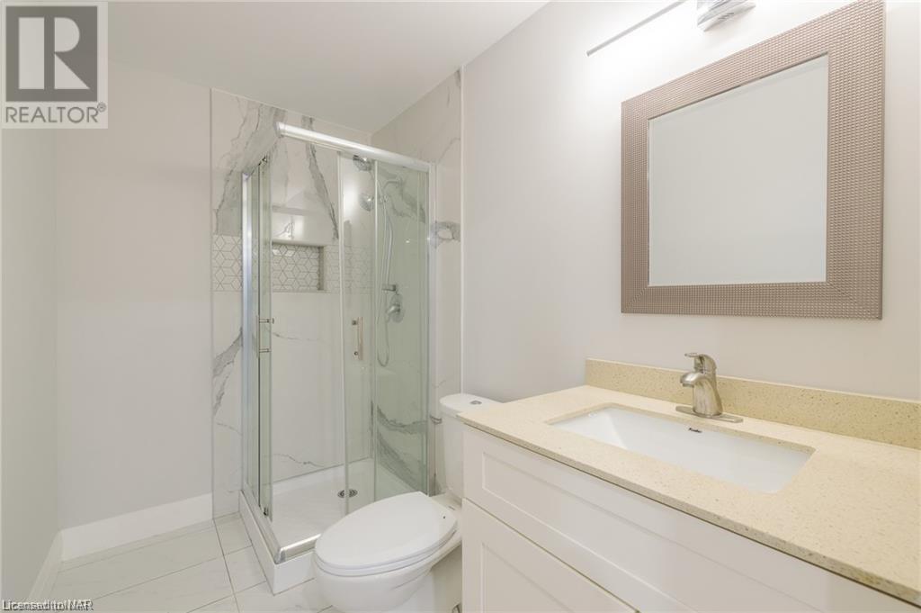18 Glenbarr Road, St. Catharines, Ontario  L2T 1Y3 - Photo 41 - 40482288