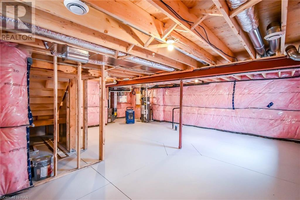 5 Marshall Lane, St. Catharines, Ontario  L2P 0E8 - Photo 38 - 40484027