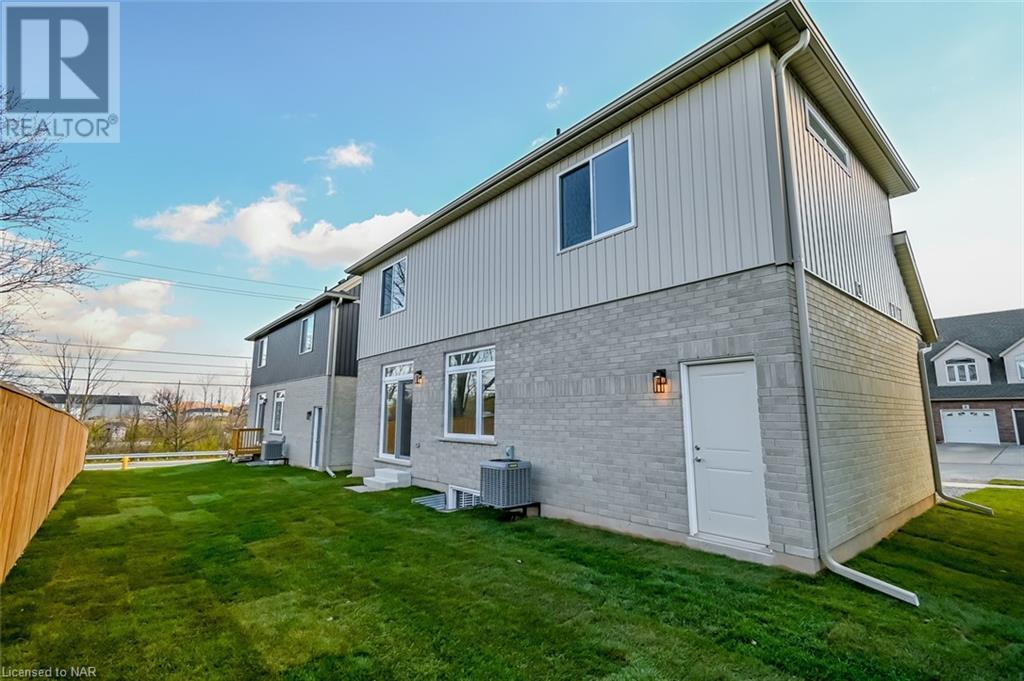 5 Marshall Lane, St. Catharines, Ontario  L2P 0E8 - Photo 39 - 40484027