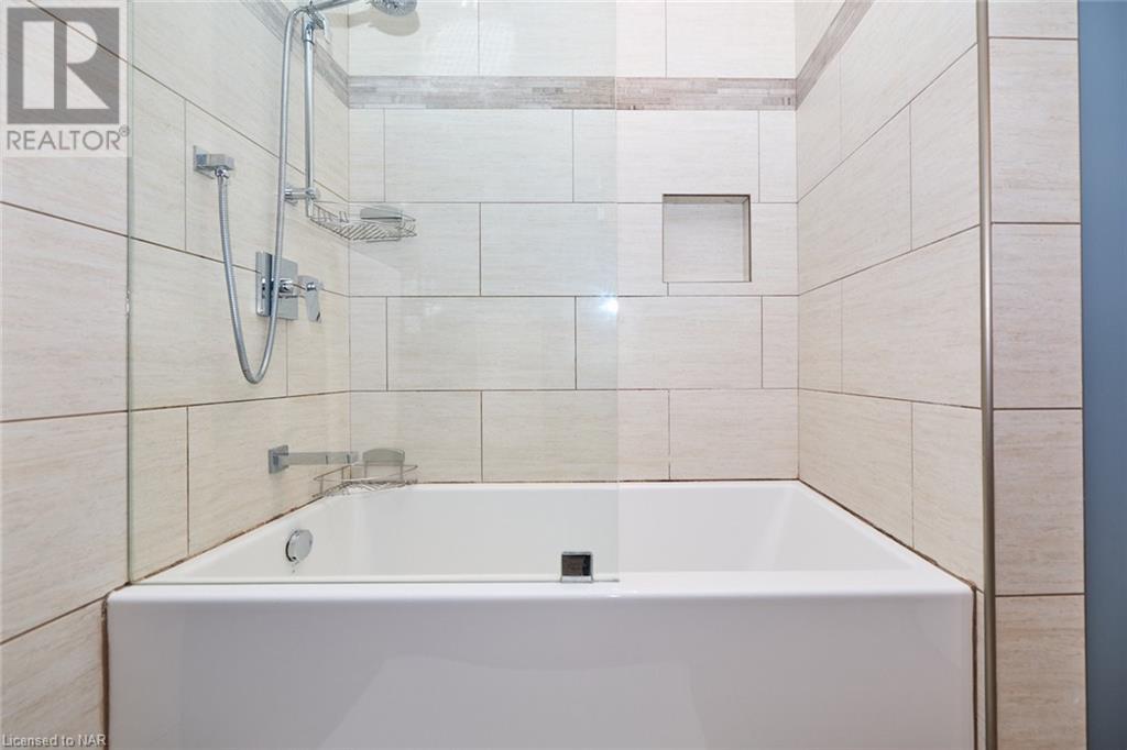72 Rolls Avenue, St. Catharines, Ontario  L2N 1W4 - Photo 20 - 40483979