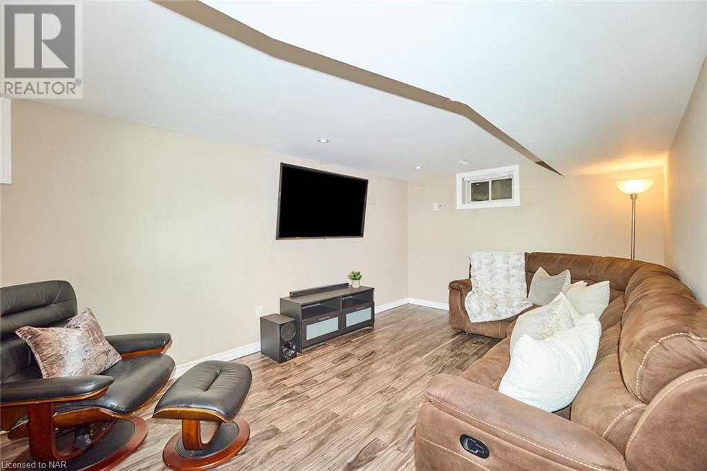 72 Rolls Avenue, St. Catharines, Ontario  L2N 1W4 - Photo 23 - 40483979