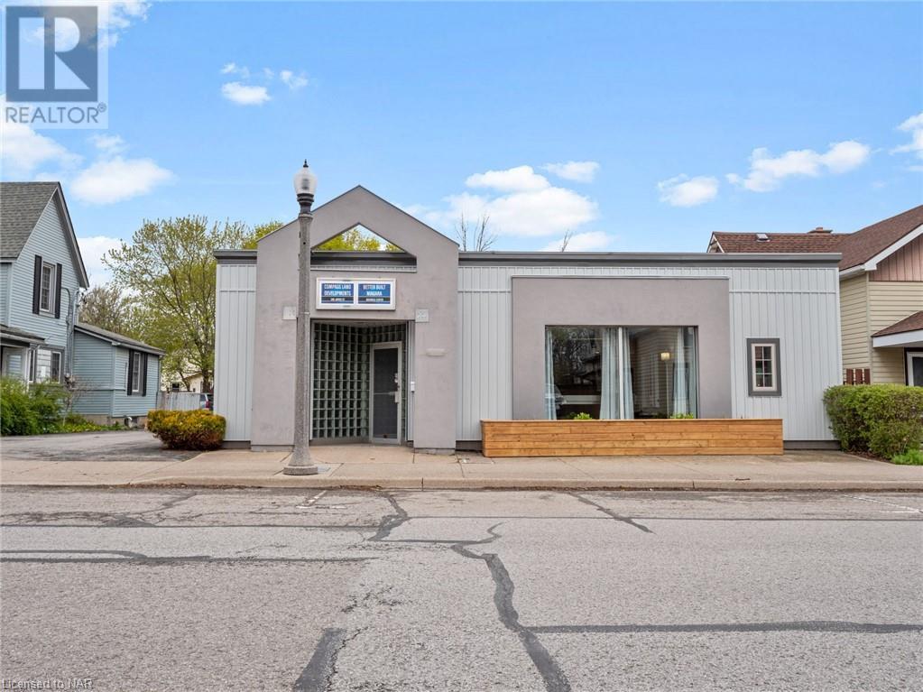 240 Jarvis Street, Fort Erie, Ontario  L2A 5N2 - Photo 2 - 40482963