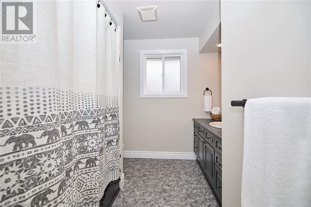 52 Glen Park Court, Welland, Ontario  L3C 6J8 - Photo 27 - 40484200