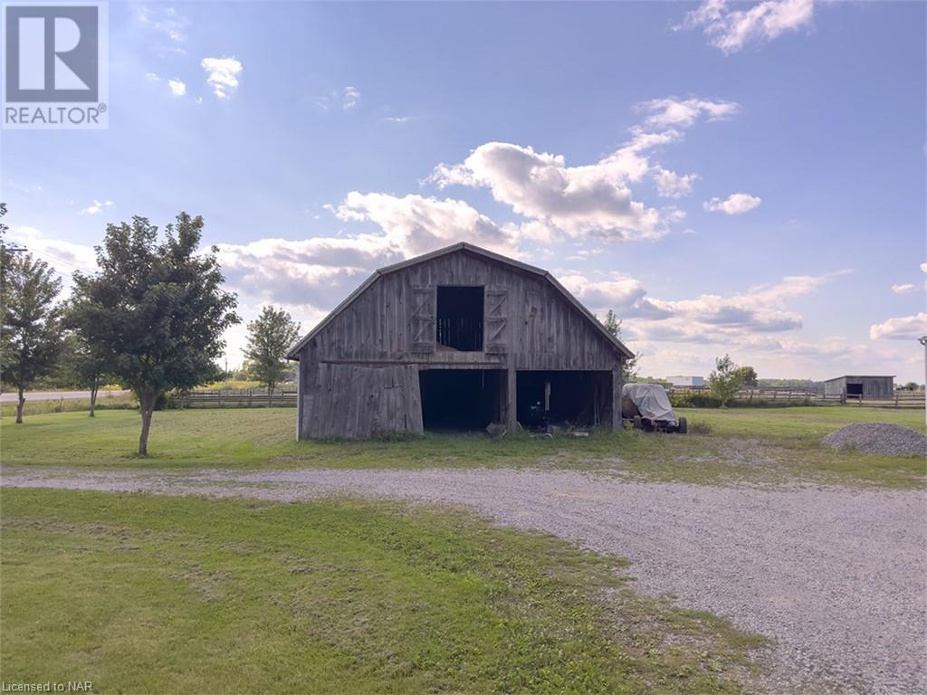 5718 Highway 3, Sherkston, Ontario  L0S 1R0 - Photo 4 - 40478873