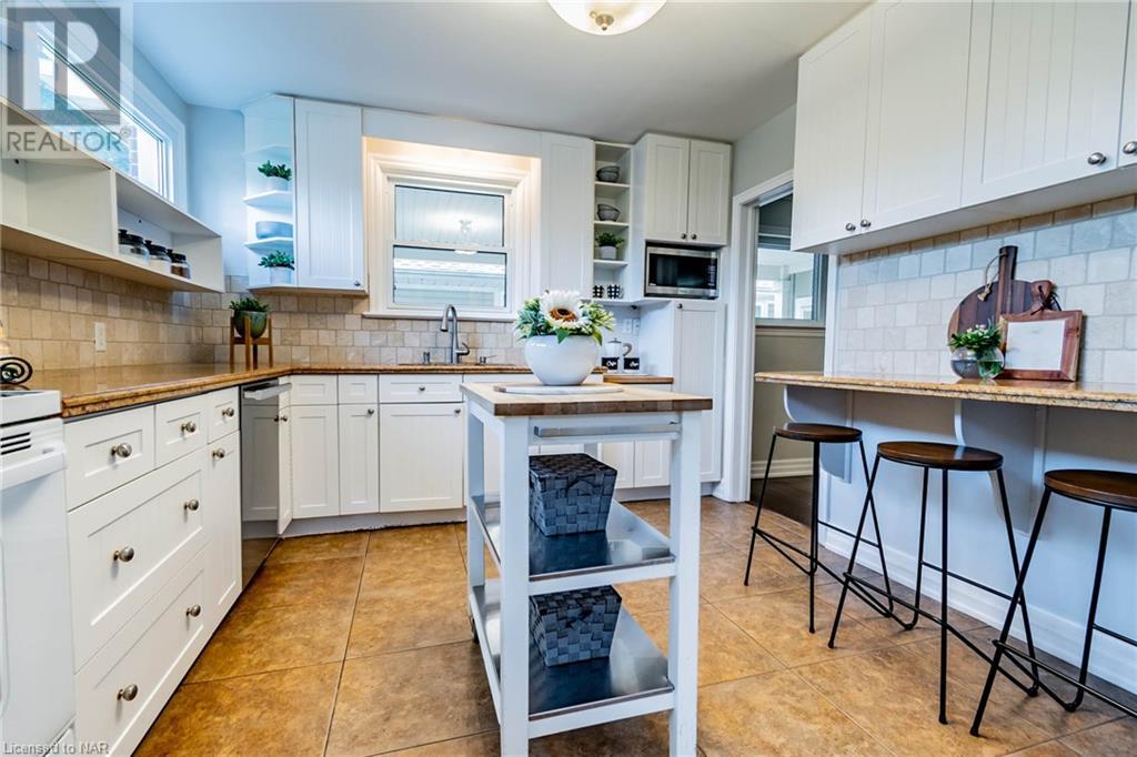 70 Hillcrest Avenue, St. Catharines, Ontario  L2R 4Y1 - Photo 13 - 40484962