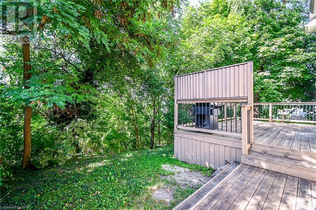 70 Hillcrest Avenue, St. Catharines, Ontario  L2R 4Y1 - Photo 39 - 40484962