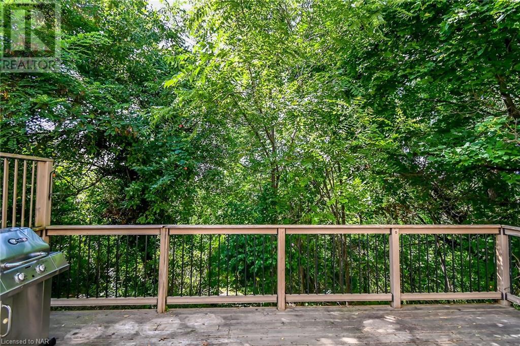 70 Hillcrest Avenue, St. Catharines, Ontario  L2R 4Y1 - Photo 40 - 40484962