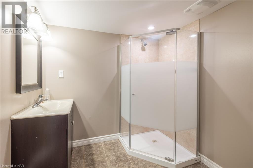 7051 Kalar Road, Niagara Falls, Ontario  L2H 3J6 - Photo 34 - 40482918