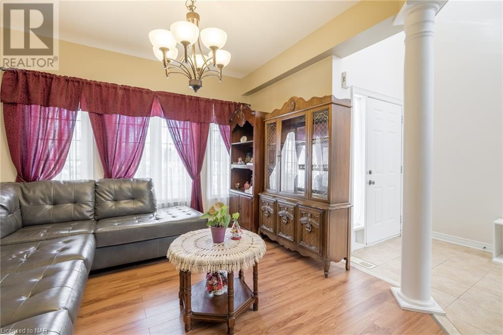7051 Kalar Road, Niagara Falls, Ontario  L2H 3J6 - Photo 7 - 40482918