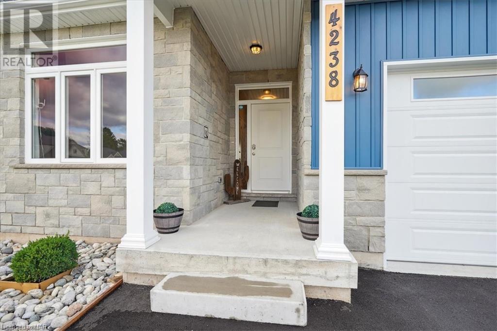 4238 Village Creek Drive, Stevensville, Ontario  L0S 1S0 - Photo 5 - 40479329
