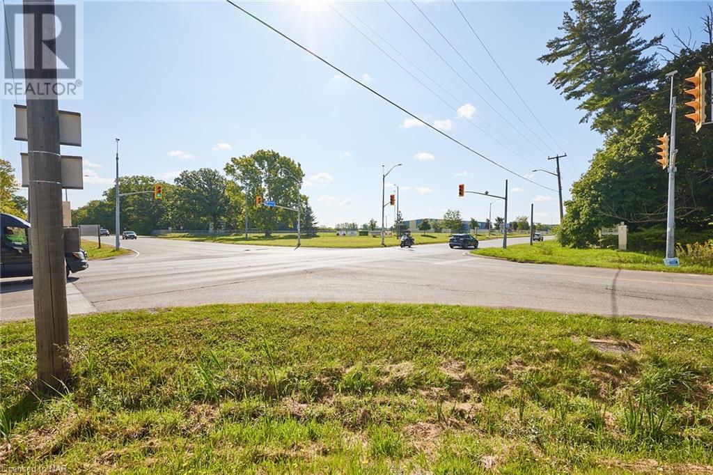 1165 Merrittville Highway, Thorold, Ontario  L3B 5N5 - Photo 3 - 40486005