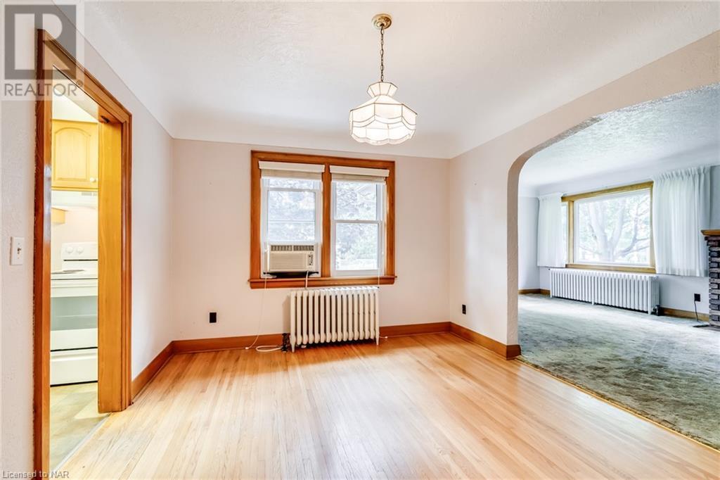 1053 Pelham Street, Fonthill, Ontario  L3C 3E4 - Photo 14 - 40485233