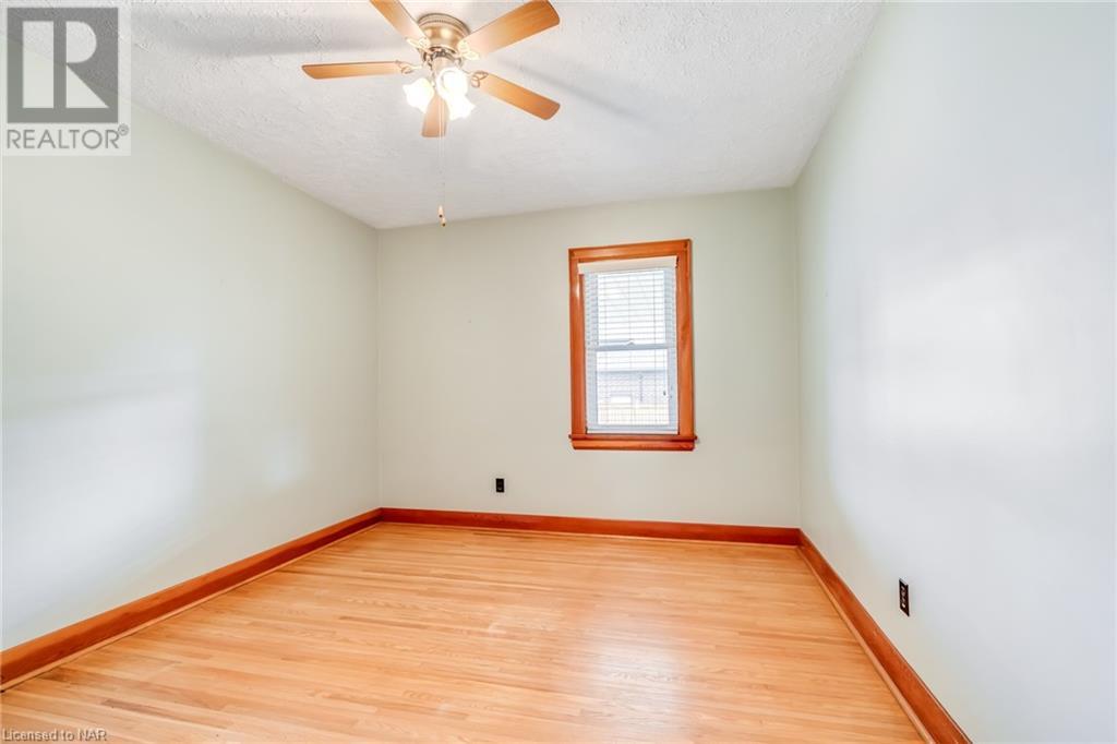 1053 Pelham Street, Fonthill, Ontario  L3C 3E4 - Photo 23 - 40485233