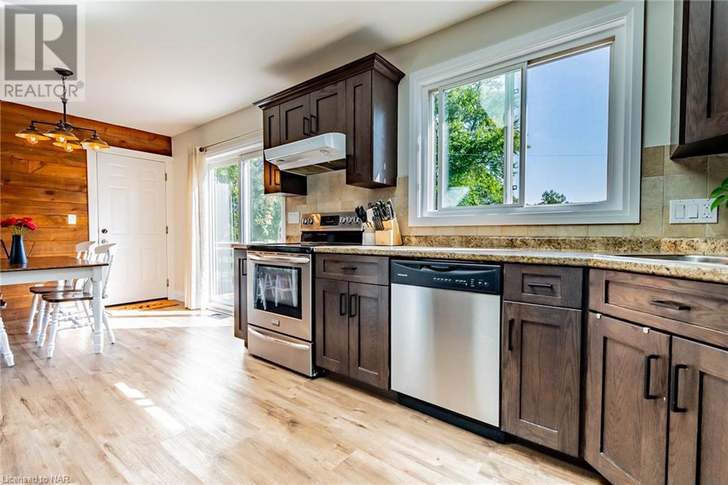 371 Riverside Drive, Welland, Ontario  L3C 5E8 - Photo 12 - 40485958