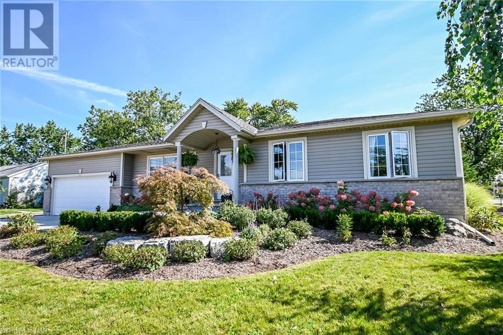 371 Riverside Drive, Welland, Ontario  L3C 5E8 - Photo 2 - 40485958