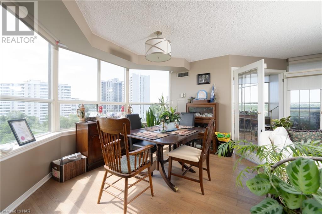 3 Towering Heights Boulevard Unit# 708, St. Catharines, Ontario  L2T 4A4 - Photo 11 - 40487194