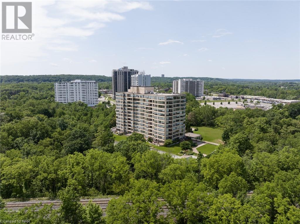 3 Towering Heights Boulevard Unit# 708, St. Catharines, Ontario  L2T 4A4 - Photo 2 - 40487194