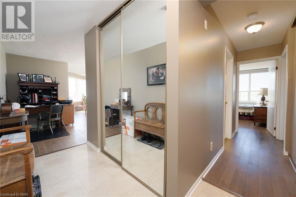 3 Towering Heights Boulevard Unit# 708, St. Catharines, Ontario  L2T 4A4 - Photo 6 - 40487194