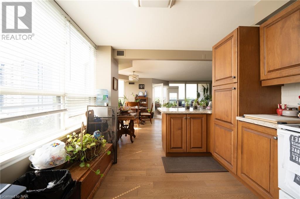 3 Towering Heights Boulevard Unit# 708, St. Catharines, Ontario  L2T 4A4 - Photo 8 - 40487194