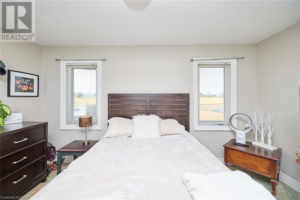 553 Barrick Road, Port Colborne, Ontario  L3K 4C1 - Photo 13 - 40485275