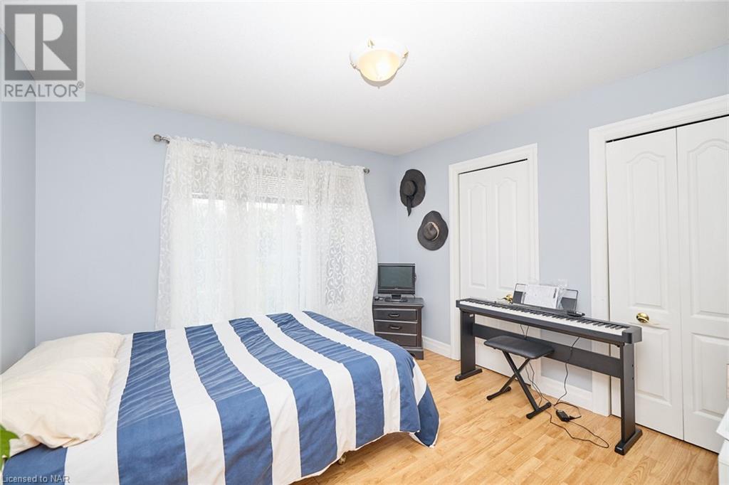 553 Barrick Road, Port Colborne, Ontario  L3K 4C1 - Photo 15 - 40485275