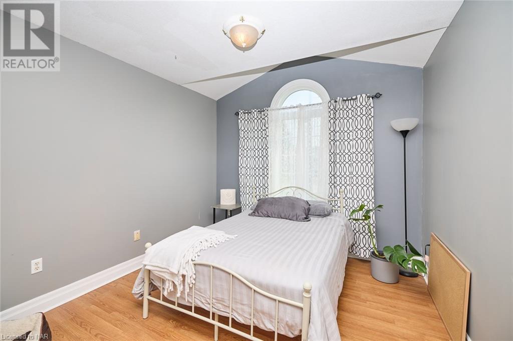 553 Barrick Road, Port Colborne, Ontario  L3K 4C1 - Photo 16 - 40485275