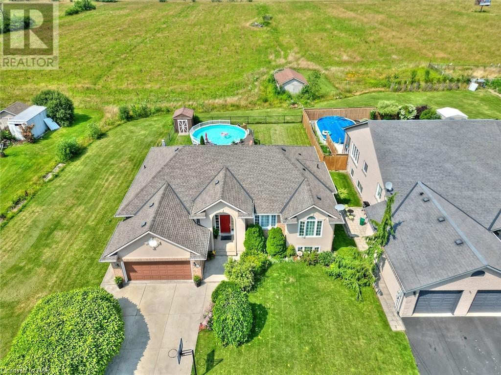 553 Barrick Road, Port Colborne, Ontario  L3K 4C1 - Photo 33 - 40485275
