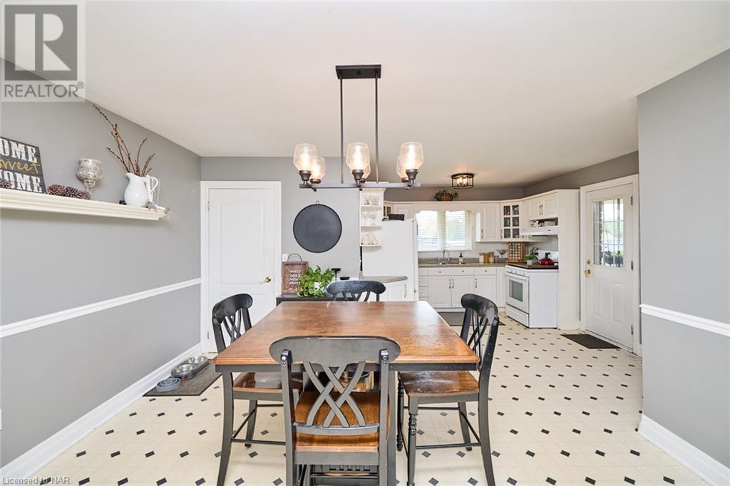 553 Barrick Road, Port Colborne, Ontario  L3K 4C1 - Photo 8 - 40485275