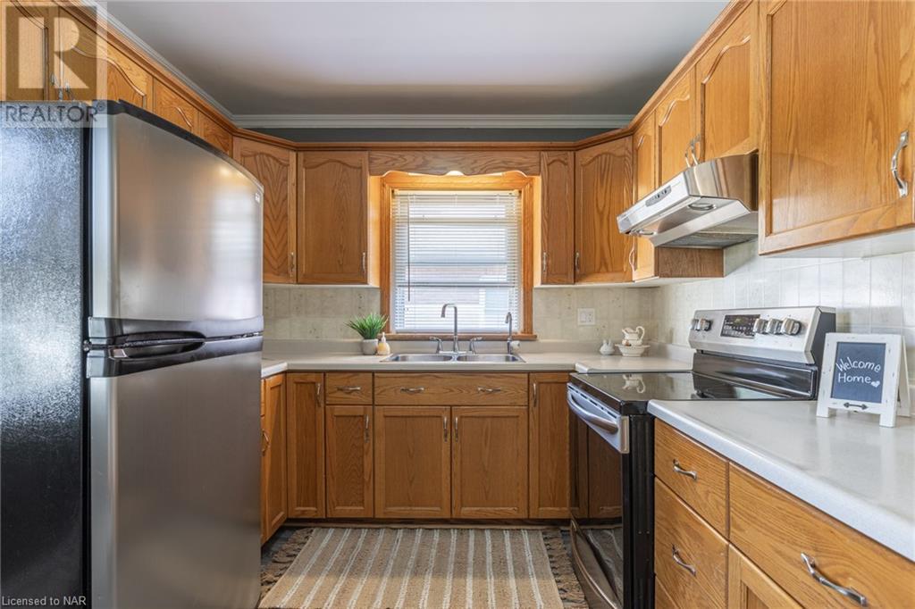 347 Clarence Street, Port Colborne, Ontario  L3K 3G9 - Photo 13 - 40472082