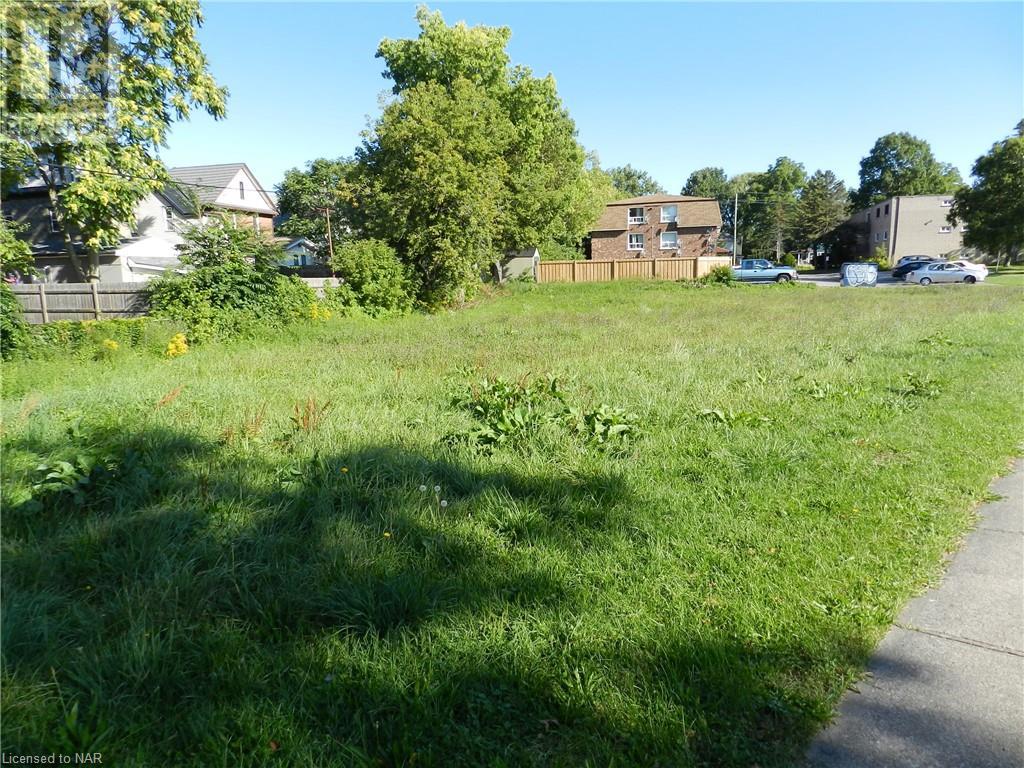 4999 Palmer Avenue, Niagara Falls, Ontario  L2E 3T9 - Photo 2 - 40480382