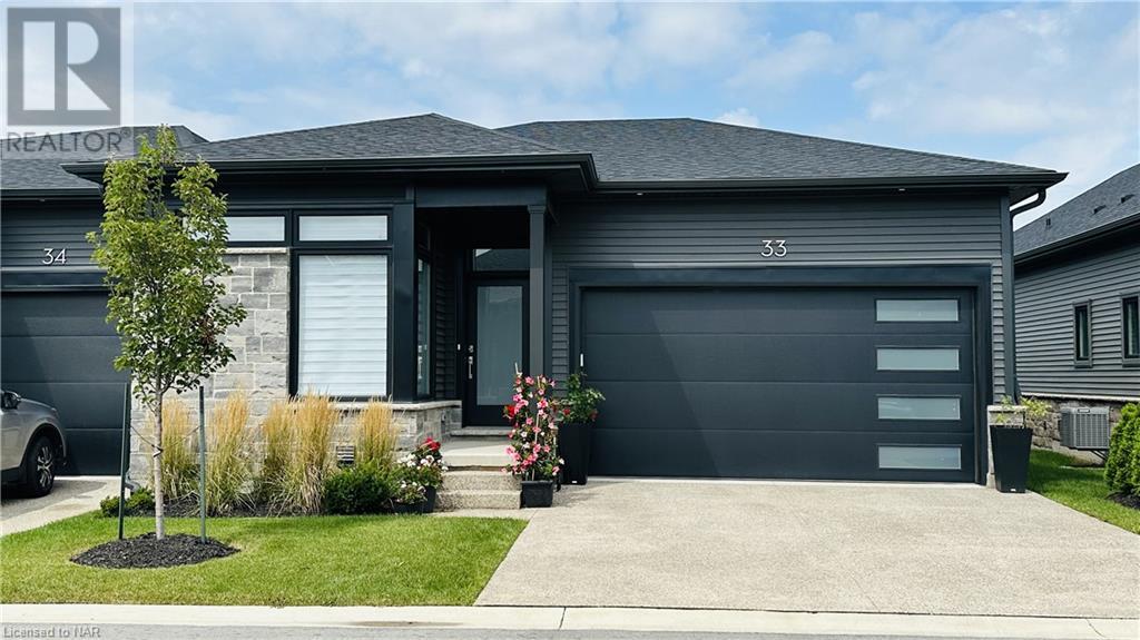 8974 WILLOUGHBY Drive Unit# 33, niagara falls, Ontario