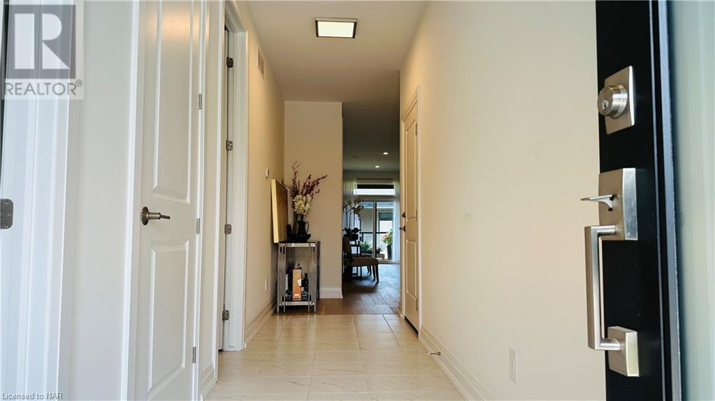 8974 Willoughby Drive Unit# 33, Niagara Falls, Ontario  L2G 0Y8 - Photo 2 - 40489499