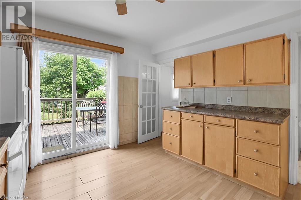 5641 Desson Avenue, Niagara Falls, Ontario  L2G 3T3 - Photo 10 - 40488988