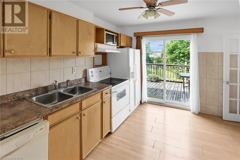5641 Desson Avenue, Niagara Falls, Ontario  L2G 3T3 - Photo 9 - 40488988