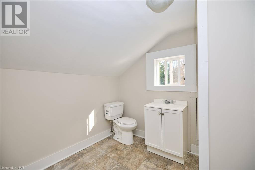 58 Court Street, St. Catharines, Ontario  L2R 4S1 - Photo 14 - 40484818