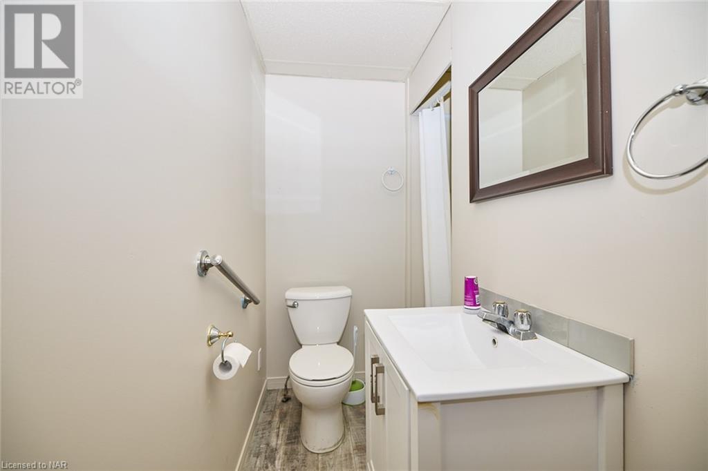 58 Court Street, St. Catharines, Ontario  L2R 4S1 - Photo 6 - 40484818