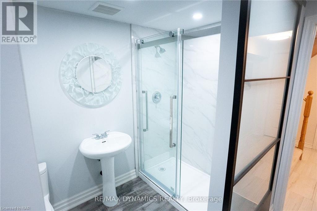 18 Angela Crescent, Niagara-On-The-Lake, Ontario  L0S 1J0 - Photo 28 - 40490225