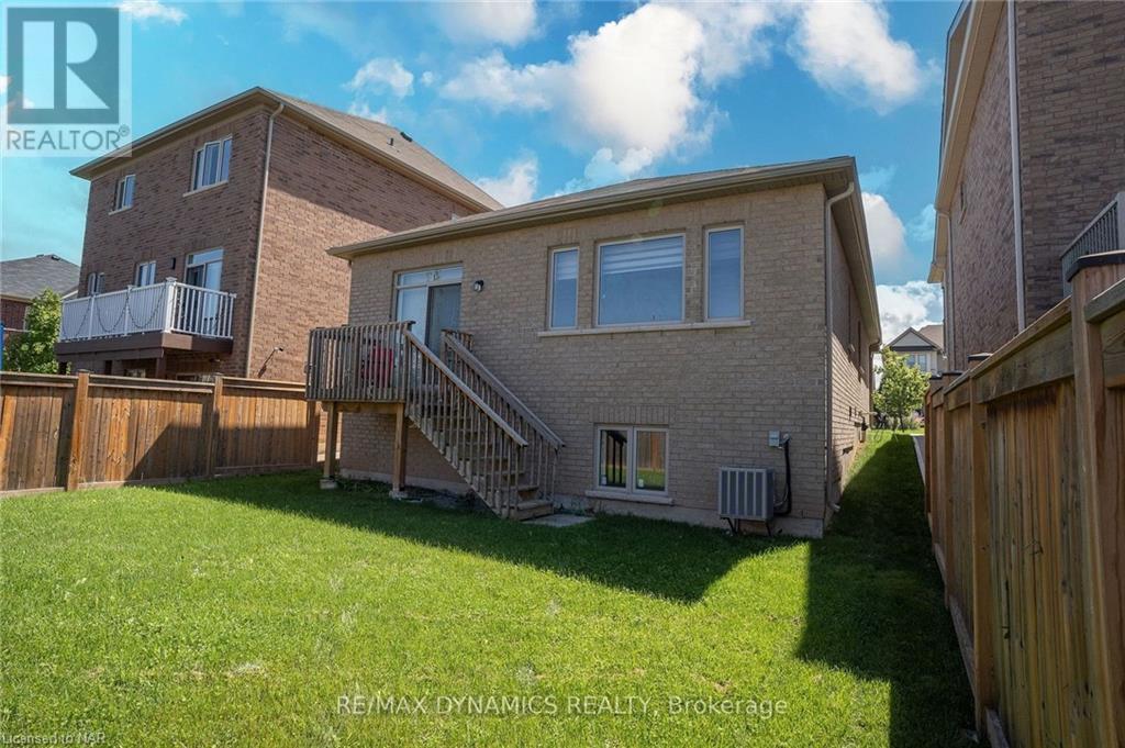 18 Angela Crescent, Niagara-On-The-Lake, Ontario  L0S 1J0 - Photo 35 - 40490225
